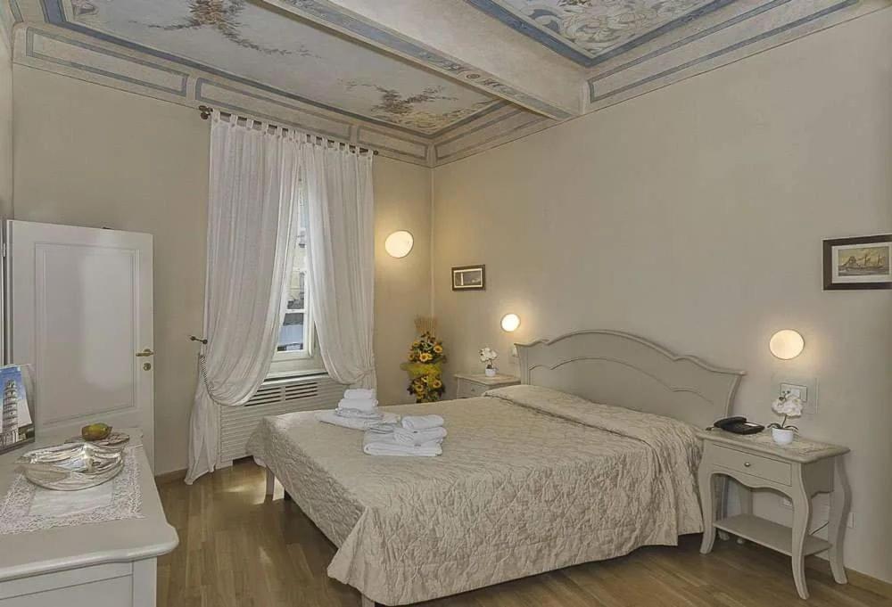 Отель Residenza D'Epoca Relais I Miracoli Пиза Экстерьер фото