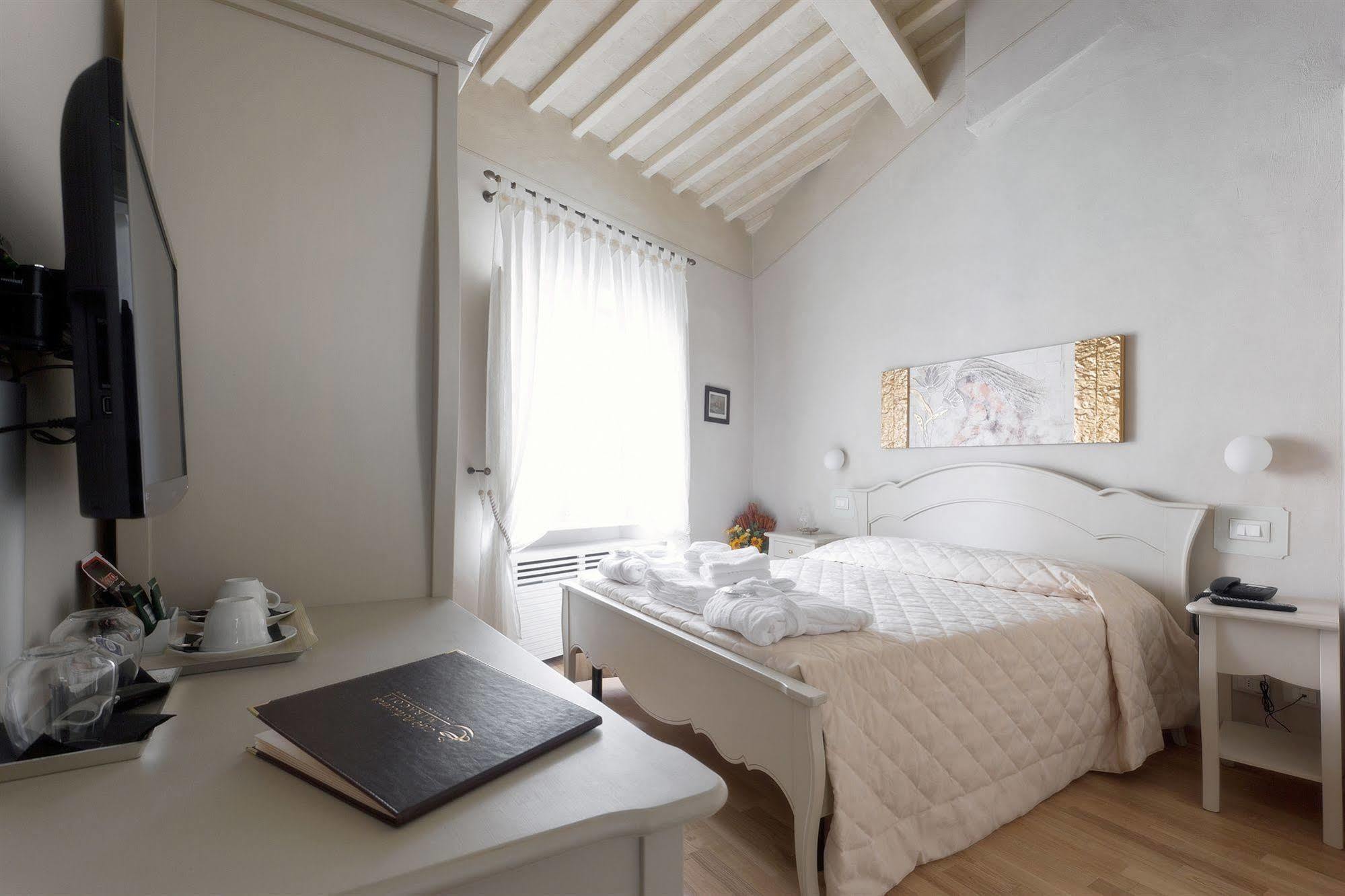 Отель Residenza D'Epoca Relais I Miracoli Пиза Экстерьер фото